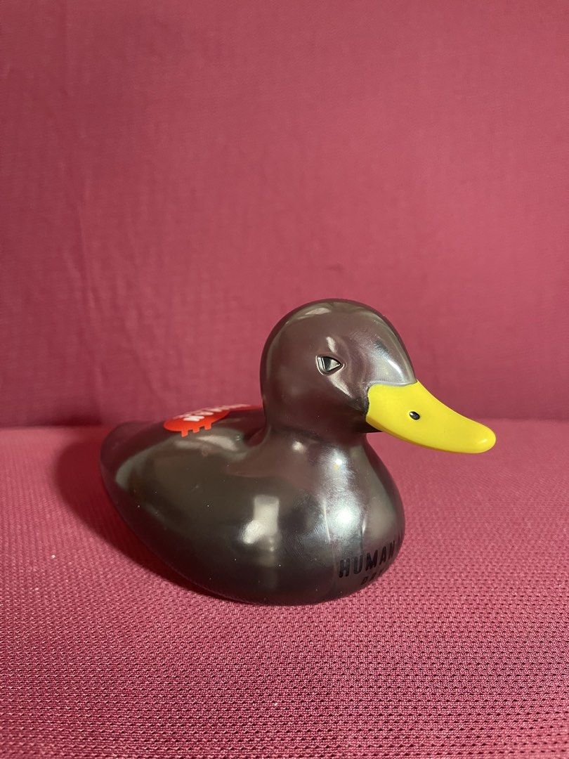 rare Human made duck (Category: Vintage Collectibles) located in Manila. Submitted by dstrangerthings (Listing ID 1465917823, Image 2). Description: .
