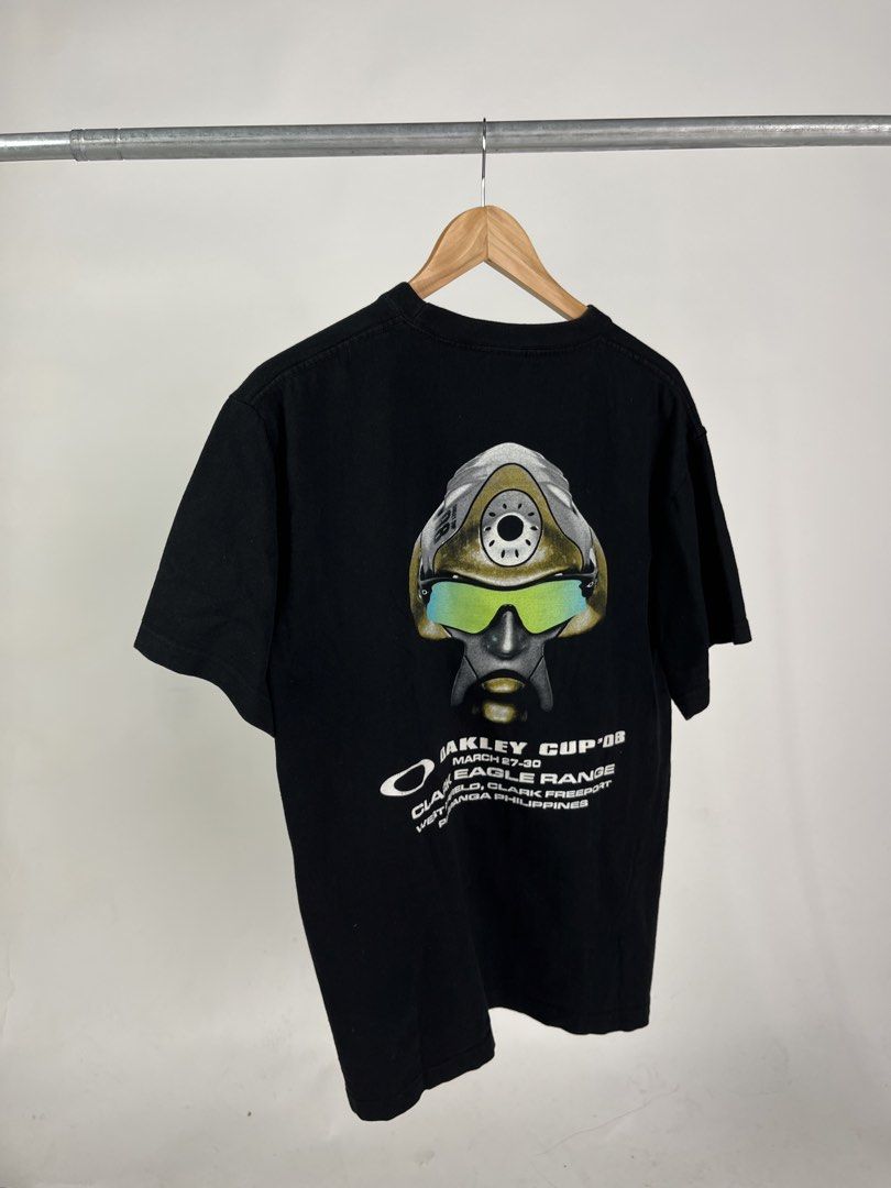 Rare Oakley Cup Bobhead (Philippines) (Category: Tshirts & Polo Shirts ) located in Iriga City. Submitted by kanakokadto_ (Listing ID 1465904011, Image 3). Description: Size Large Color - Grey Great condition. Measurements: 23” pit to pit (inches) 27.5” length (inches) Target Ultra Cotton Tag (L) Not every flaw pictured. Sold as is. No exchange. No refund. Please check measurements and product description carefully. Measurements are taken in inch