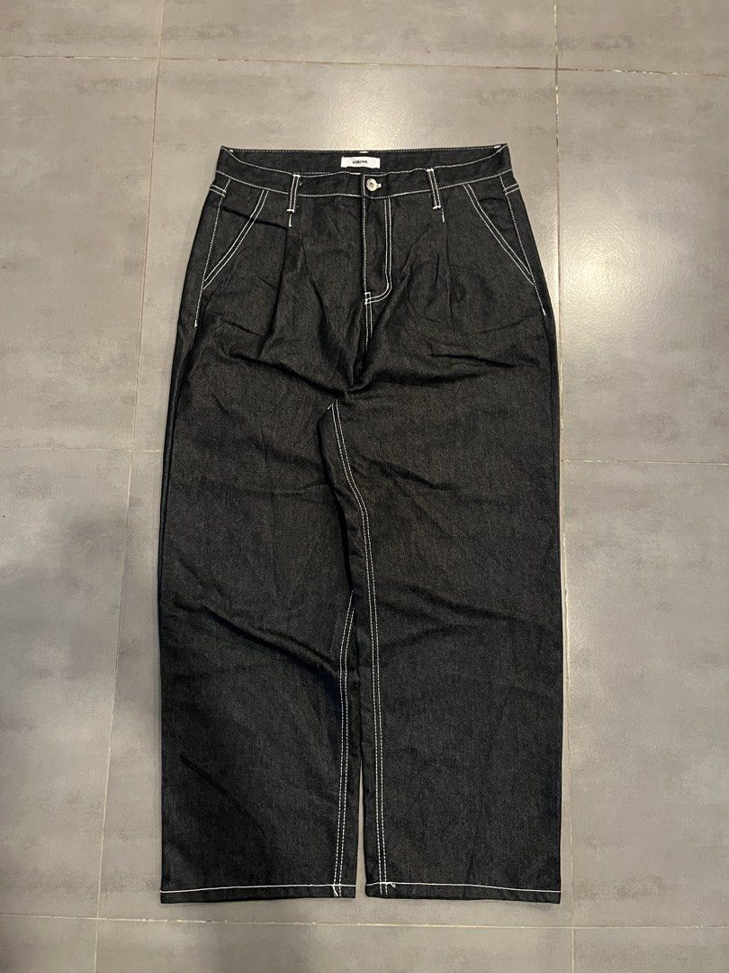 RAW DENIM Black baggy pants (Category: Jeans) located in Laguindingan. Submitted by thriftn0_limits (Listing ID 1465768640, Image 1). Description: FOR SALE🌀 HiRISK black Raw denim baggy pants Waist: 34 Length: 40.5 Thigh: 13.5 Hem: 9.5 Excellent condition Pristine condition Color rate:10/10 Hard denim White stitching Mine: 700+ sf.