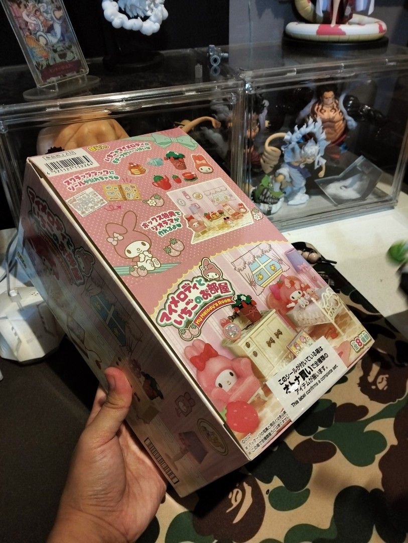 Re-ment Sanrio My Melody sealed complete 8 boxes BL (Category: Designer & Blind Box Toys) located in Manila. Submitted by alayassulittipidfinds (Listing ID 1465818451, Image 2). Description: complete set.
