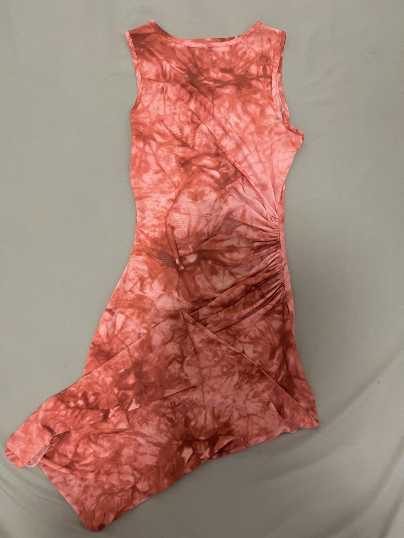 Red Midi Citrus Dress (Category: Dresses) located in Marikina City. Submitted by maicsg_ (Listing ID 1465771774, Image 2). Description: - Brand: Tayo - Design: Red and white tie-dye mesh midi dress - Features: Sleeveless, round neckline, flattering side ruching - Size: Small - Condition: Great, worn only twice of times for photos.