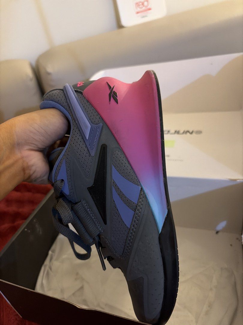 Reebok LL3 Squat/Lifting Shoes (Category: Sneakers) located in Manila. Submitted by pearlyshell.brb (Listing ID 1465860743, Image 3). Description: Squat/Lifting Shoes Good condition Wore a few times and currently using luxiaojun shoes .