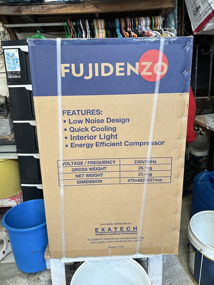 REF FUJIDENZO BRAND NEW (Category: Other Home Furniture) located in Manila. Submitted by sweetlynsy50326 (Listing ID 1465789873, Image 3). Description: Brand new ref for sale 10k nalang or tawadan niyo Rfs: di pala kasya sa lalagyan niya Tondo manila .