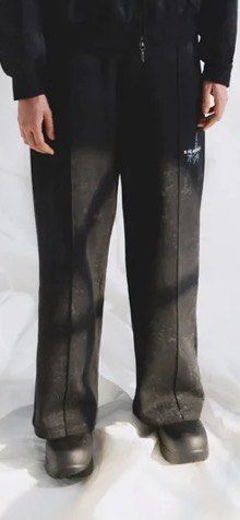 [Richboyz] Pleated Lounge Pants - Lupin (Category: Sleep and Loungewear) located in Lipa City. Submitted by goodboypau (Listing ID 1465950967, Image 2). Description: For sale: for only 2K! Size: Small Used only twice! The Pleated Lounge Pants in Lupin feel like slowing everything down on purpose. Worn on quiet mornings, unplanned afternoons, and days that don’t ask much from you. Light on the body, relaxed through the leg, and comfortable enough 