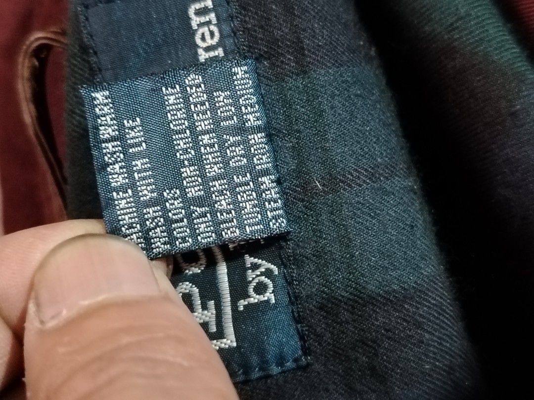 RL Harrington (Category: Coats, Jackets and Outerwear) located in Baguio. Submitted by li_aaan (Listing ID 1465851467, Image 3). Description: Items are authentic in excellent condition.