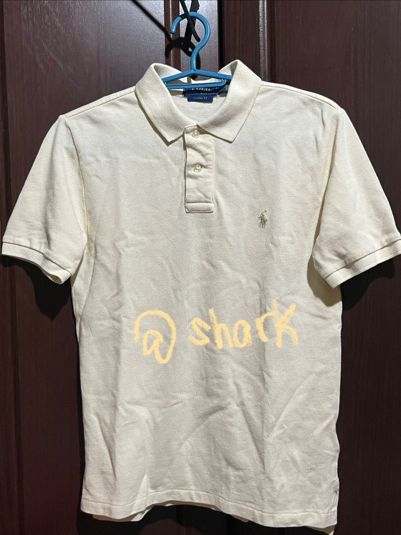 RL Polo (Category: Tshirts & Polo Shirts ) located in Adams. Submitted by sharkie011 (Listing ID 1465855114, Image 1). Description: 18x25 with Qr code guaranteed scannable Small for women, Small to Med for men Pristine Condition 10/10 color rate if fake, balik mo sakin hahaha Free sf for sure buyer! Gcash payment Mod: Jnt still nego, drop ur offers .