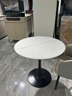 (Category: ) located in . Submitted by www.aideal.sg (Listing ID 1465798321, Image 1). Description: .