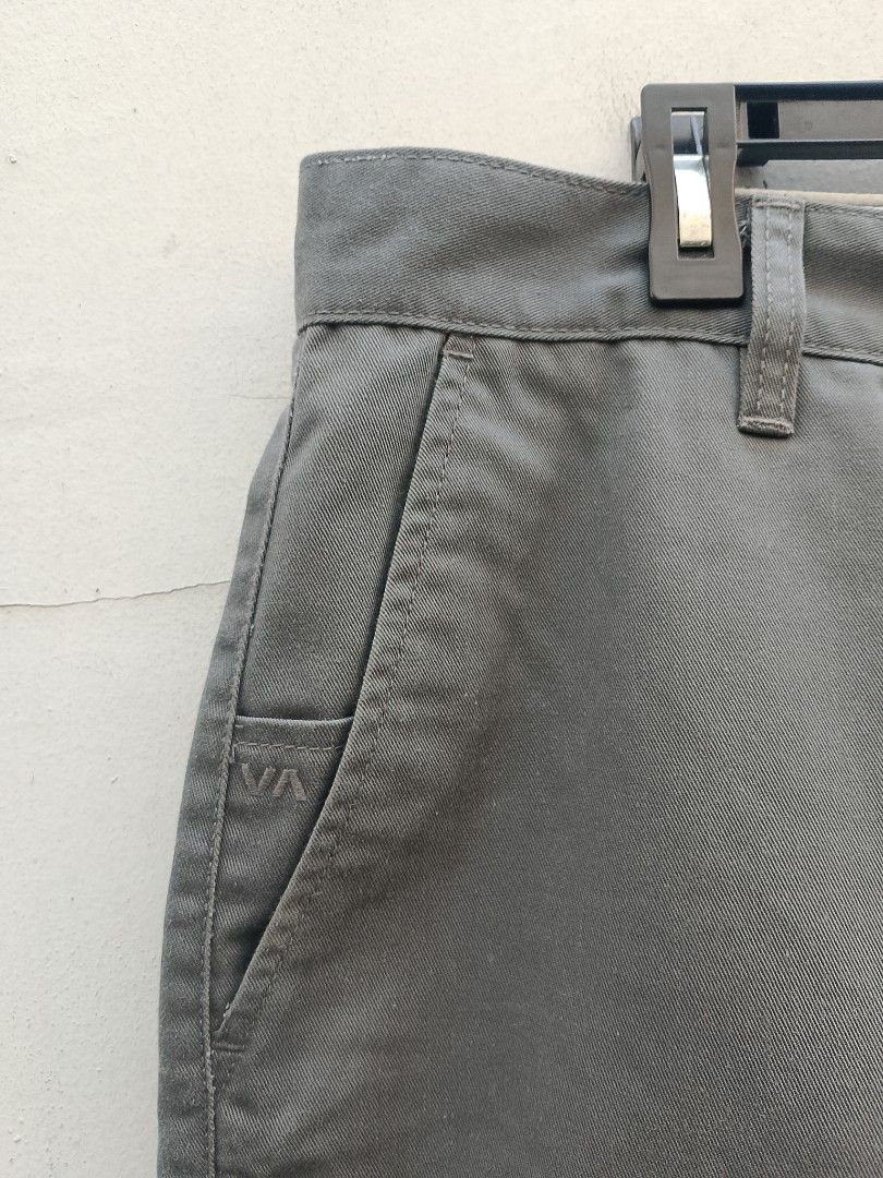 RVCA (Category: Chinos) located in Subic. Submitted by stealo (Listing ID 1465942634, Image 3). Description: RVCA Waist: 34 Length: 22 Leg Opening: 12 Excellent 200 J&T Gcash Olongapo City.