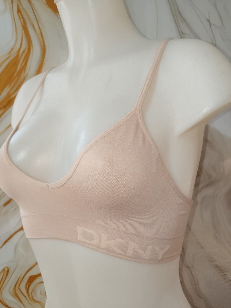 S: DKNY BRA NO PADS NONWIRE (Category: Undergarments & Loungewear) located in Manila. Submitted by truecrystal-1407 (Listing ID 1465761819, Image 2). Description: 32b to 34a/b to 36a.
