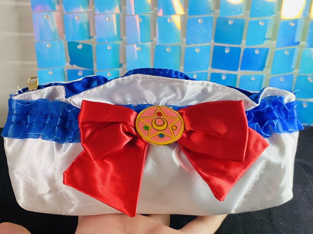 Sailormoon Pouch (Category: Character Goods) located in Manila. Submitted by kawaii_omocha_est2020 (Listing ID 1465939606, Image 1). Description: .