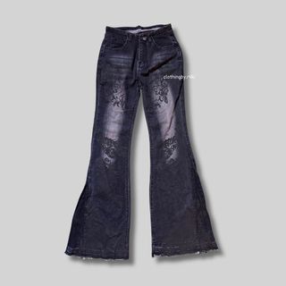 (Category: ) located in . Submitted by clothingby.r4ki (Listing ID 1465861047, Image 1). Description: .