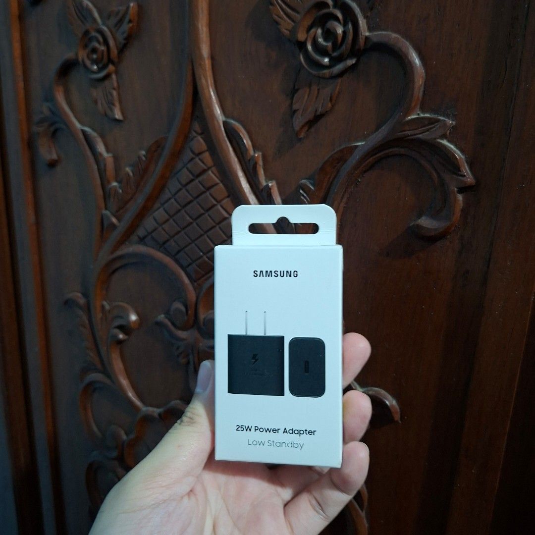 Samsung 25w super fast charger (Category: Craft Supplies & Tools) located in Pasig City. Submitted by thethinkers (Listing ID 1465760233, Image 1). Description: .