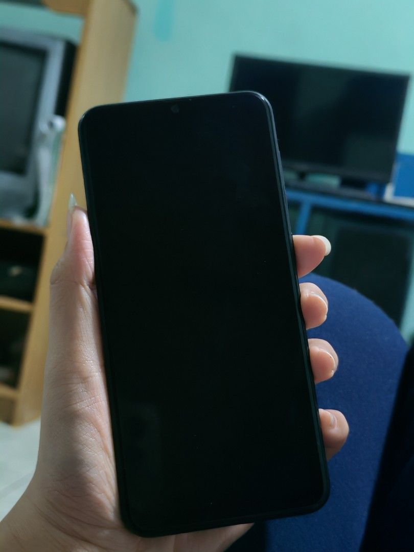 SAMSUNG GALAXY A50 (Category: Samsung) located in Bulacan. Submitted by cheskaab (Listing ID 1465775206, Image 2). Description: only used as backup/spare phone.