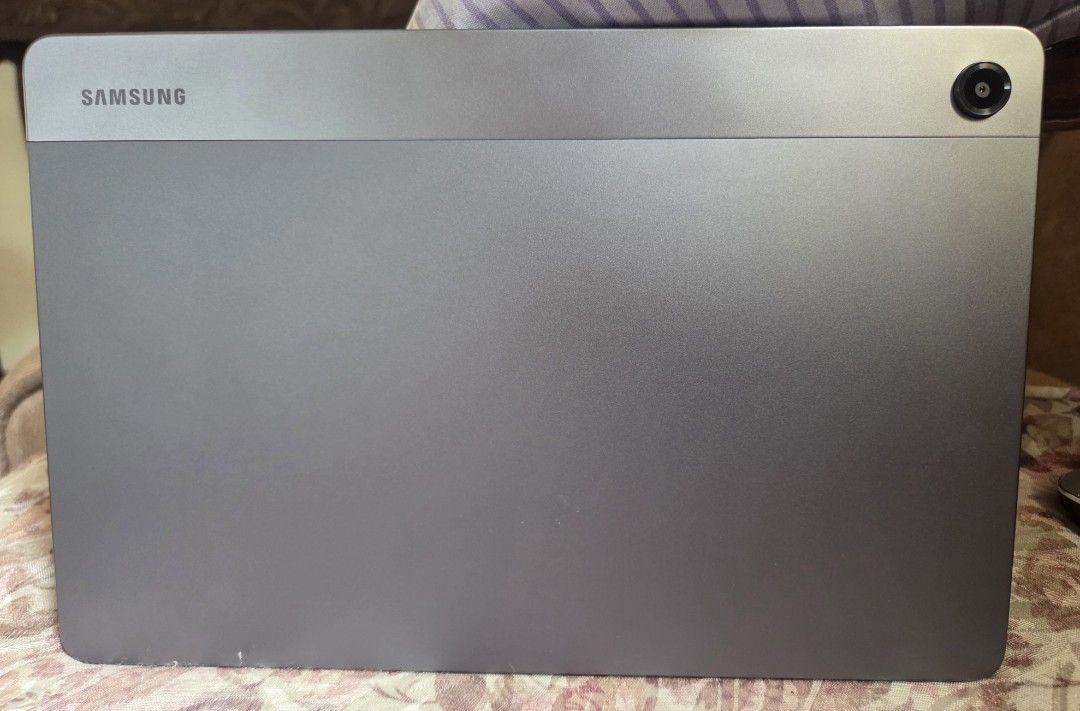 Samsung Galaxy Tab A11+ 5G (Category: Android) located in Pasig City. Submitted by arlbrjw8 (Listing ID 1465811247, Image 1). Description: with casing and bluetooth keyboard android 16 128gb memory with charger.