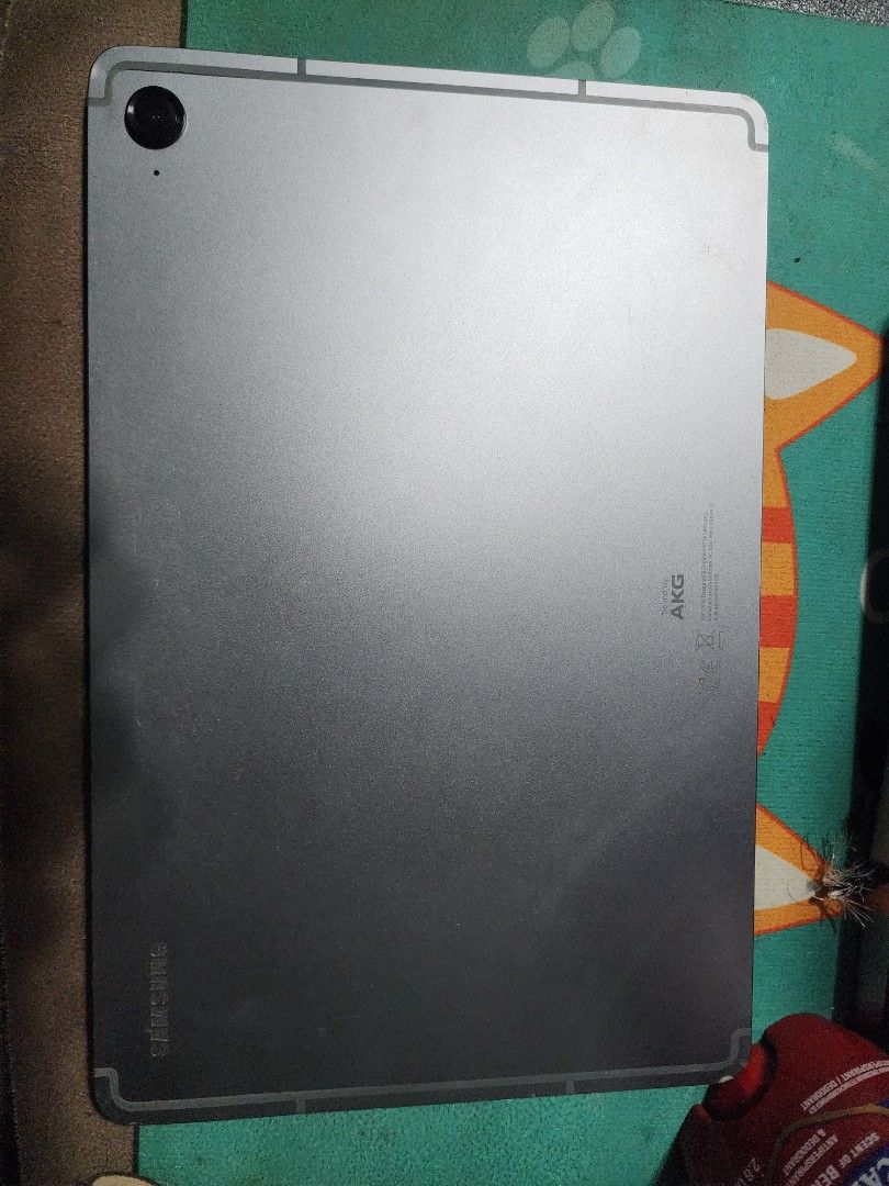 Rush Samsung Galaxy Tab S9 FE (Category: Samsung) located in Imus. Submitted by criz_jae (Listing ID 1465929704, Image 3). Description: Currently running One UI 8.5. specs: 6gb + 8gb (expanded) and 128gb storage (expandable using sd card) Goods na goods pang gaming and video streaming, free case na rin po Walang issue sa screen or performance, Issues: just some scratches on the side, and a small hairline crack on the back (left and right, see las
