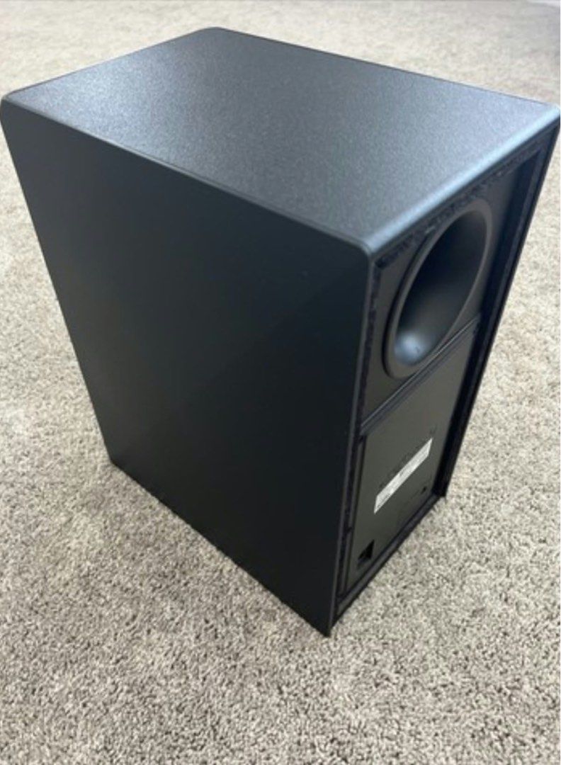 SAMSUNG soundbar 3.1 DOLBY, DTS (Category: Soundbars, Speakers & Amplifiers) located in Cavite. Submitted by mikemqzz (Listing ID 1465845473, Image 3). Description: SALE FOR 7,500 FREE DELIVERY NA PAG cavity Area Only.. pero mas ok kung Pick nyo mismo sa location ko para ma test nyo ng actual at kaliwaan tayo👌 📌 N🚫 ISSUES ❗️ model HW- MM55c SAMSUNG 3.1 Soundbar with CENTER channel SPEAKER .. 3 speakers driver and 3 tweeter total of 6 speakers.