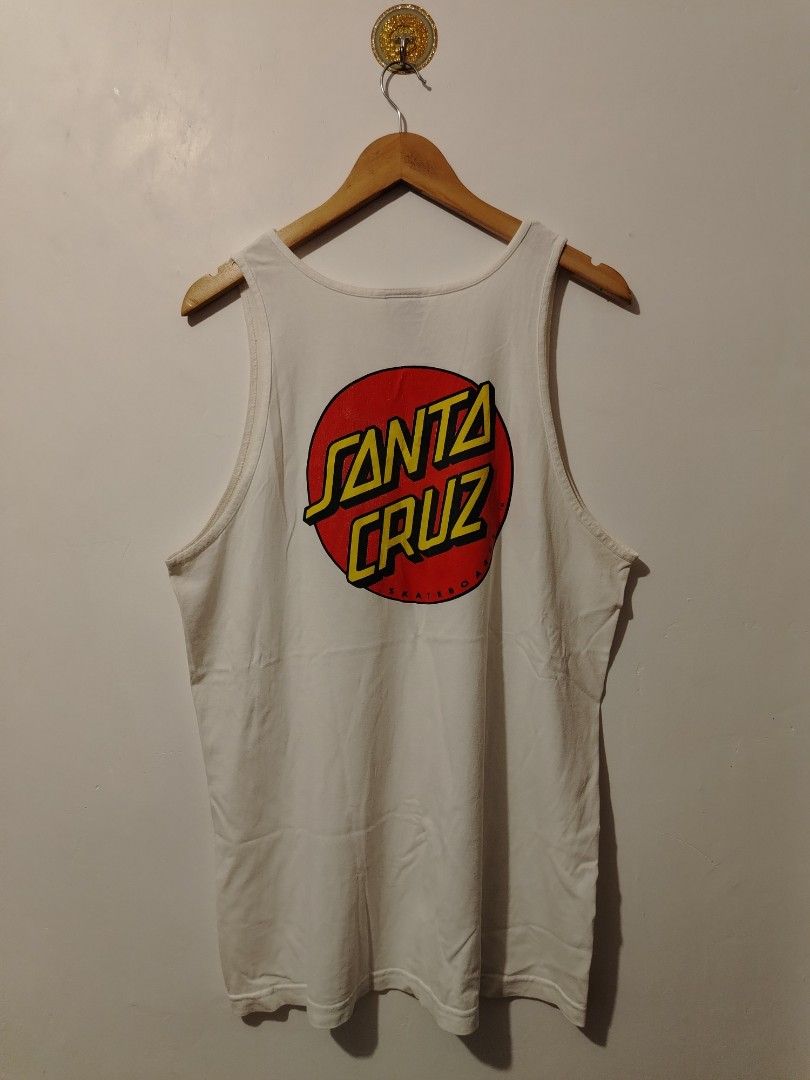 Santa Cruz Sleeveless (Category: Activewear) located in Candijay. Submitted by 6312_streetwear (Listing ID 1465847662, Image 2). Description: 22x31.