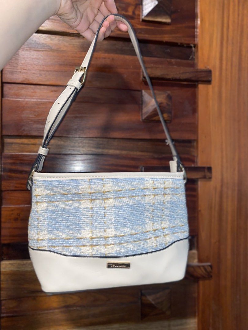 Secosana Blue Bag | Tweed and Leather (Category: Shoulder Bags) located in Cavite. Submitted by kate.718 (Listing ID 1465889183, Image 1). Description: It was gifted to me, I only used it twice for a short period of time..