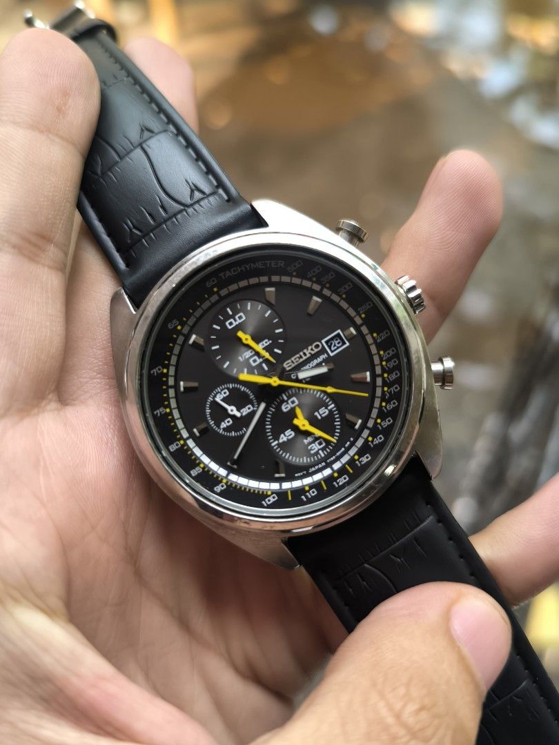 SEIKO CHRONOGRAPH SNDF85 (Category: Men's Watches) located in Iriga City. Submitted by chris569 (Listing ID 1465890920, Image 3). Description: Seiko SNDF85 chronograph watch All original head 7t92 quartz movement 43mm case diameter PRICE: 3500 Open for nationwide shipping via LBC Iriga City, Camarines Sur.
