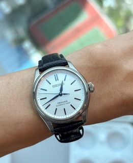 (Category: ) located in . Submitted by bikuli (Listing ID 1464497508, Image 1). Description: .
