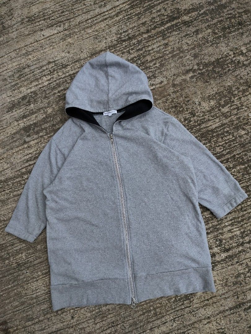 Semanticdesign 3/4 Hoodie (Category: Coats, Jackets and Outerwear) located in Valencia. Submitted by thriftpingniever (Listing ID 1465874196, Image 1). Description: Semantic design 3/4 Hoodie Width 20 Length 25 Like new.