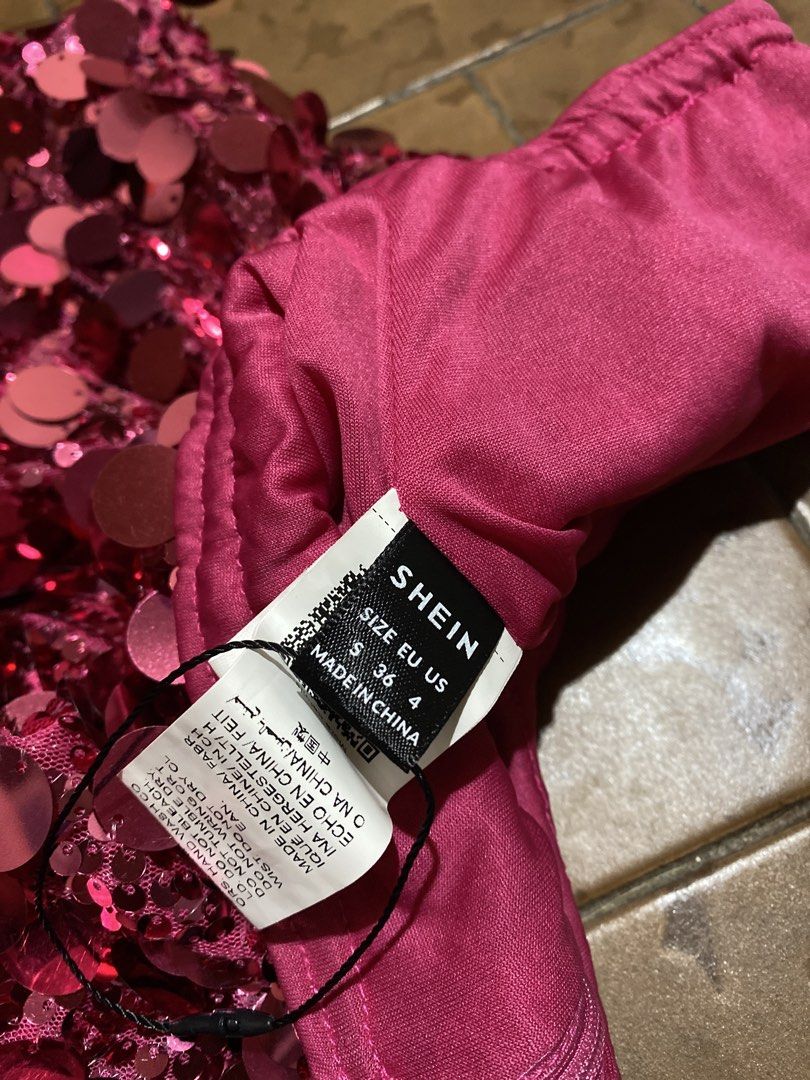 SHEIN Pink Sequins Mini Skirt Size S (Category: Skirts) located in Cainta. Submitted by narraveranda (Listing ID 1465872890, Image 2). Description: .
