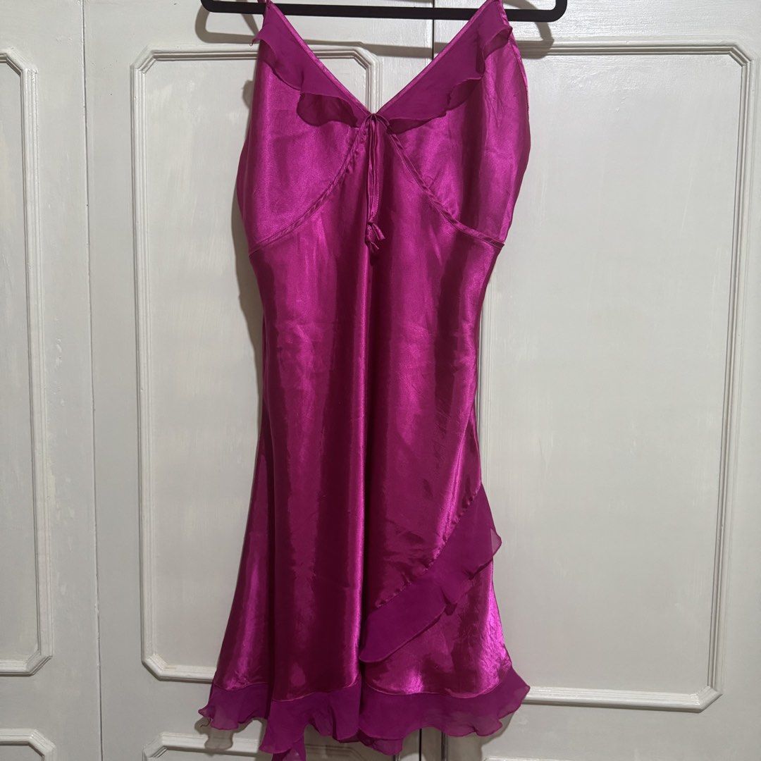 Silk Dress Bundle Size Small (Category: Undergarments & Loungewear) located in Vigan. Submitted by chiyannav (Listing ID 1465908670, Image 1). Description: .