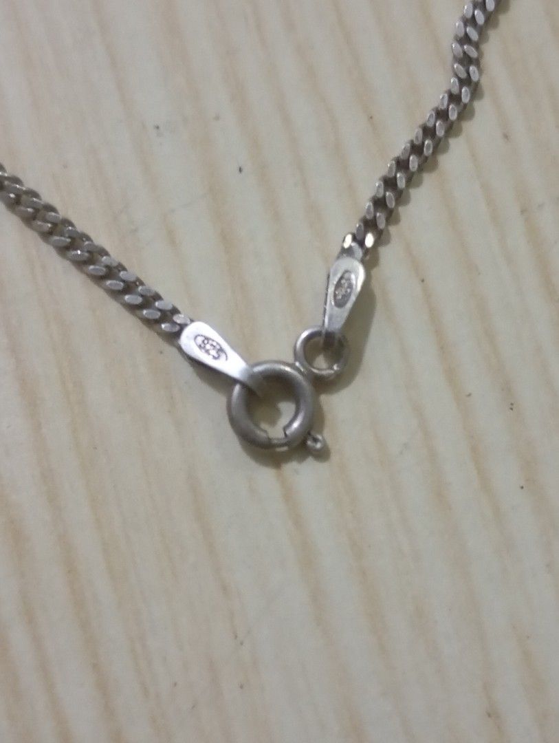 Silver necklace (Category: Other Accessories) located in Las Pinas. Submitted by quick_deals_great_finds2 (Listing ID 1465872683, Image 3). Description: Silver 925.