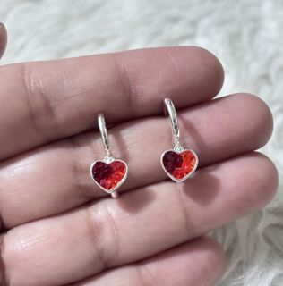 (Category: ) located in . Submitted by dalle_closet (Listing ID 1465787260, Image 1). Description: .