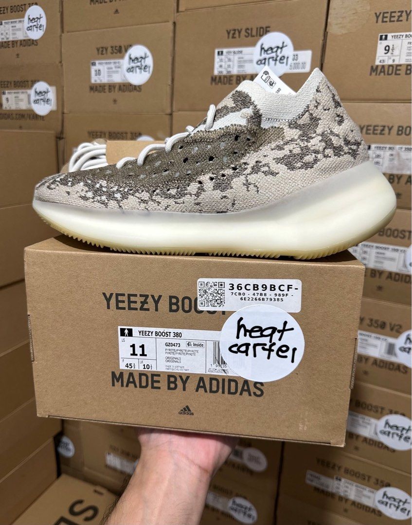 size 11 Yeezy 350 V2 & 380 (Category: Sneakers) located in Cavite. Submitted by heatcartel_ (Listing ID 1465810799, Image 2). Description: all size 11 mens Yeezy 350 V2 and 380 COD/COP nationwide 🚚 Flax brand new ₱12,500 yzy 380 Pyrite brand new ₱8,500 MX Rock brand new ₱12,500 Beluga rf pass as brand new ₱12,500 vermosa / evia alabang / ATC / MOA meet up📍.