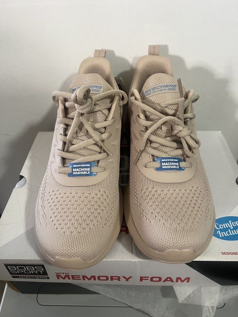 SKECHERS BOB WOMENS SIZE 8 (Category: Sneakers) located in Baguio. Submitted by kyrawang22 (Listing ID 1465762667, Image 3). Description: .