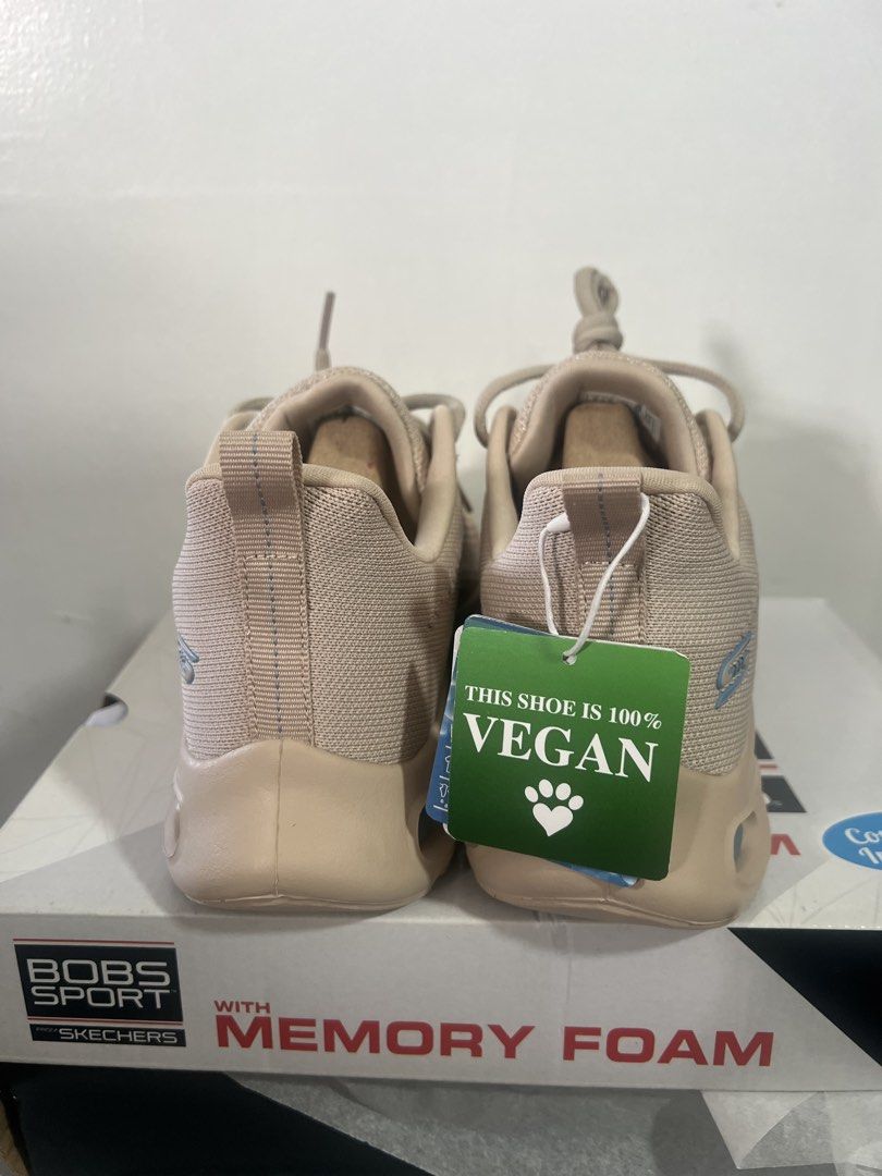 SKECHERS BOB WOMENS SIZE 8 (Category: Sneakers) located in Baguio. Submitted by kyrawang22 (Listing ID 1465762667, Image 2). Description: .