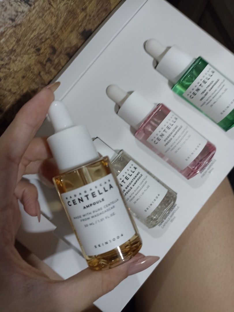 SKIN1004 Madagascar Centella Ampoule Kit Set 4x30ml (Category: Face Care) located in Pasay City. Submitted by mhy_closett (Listing ID 1465910768, Image 3). Description: - Brand: SKIN1004 Madagascar Centella - Set includes four 30ml ampoules: Centella, Tone Brightening Capsule, Poremizing Fresh, and Tea-Trica Relief - Condition: Brand new, unused in original presentation box with molded white tray - Great way to test different formulas before comm