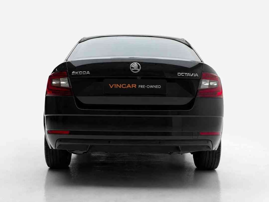 SKODA Octavia 1.4 TSI Ambition (A) (Category: Used Cars) located in Singapore. Submitted by vincar_pre-owned (Listing ID 1465814056, Image 3). Description: 1 owner, well maintained. The Octavia is known for its large interior space, comfortable ride and huge boot capacity, making it perfect for both daily commuting and family use. A practical continental sedan with premium features and strong driving performance. Contact us today to arrange a vie