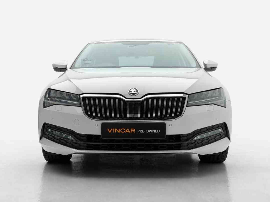 SKODA Superb 2.0 TSI Ambition (A) (Category: Used Cars) located in Singapore. Submitted by vincar_pre-owned (Listing ID 1465892664, Image 1). Description: 1 owner, well maintained. The Superb is known for its large interior space, comfortable ride and huge boot capacity, making it perfect for both daily commuting and family use. A practical continental sedan with premium features and strong driving performance. Contact us today to arrange a viewi