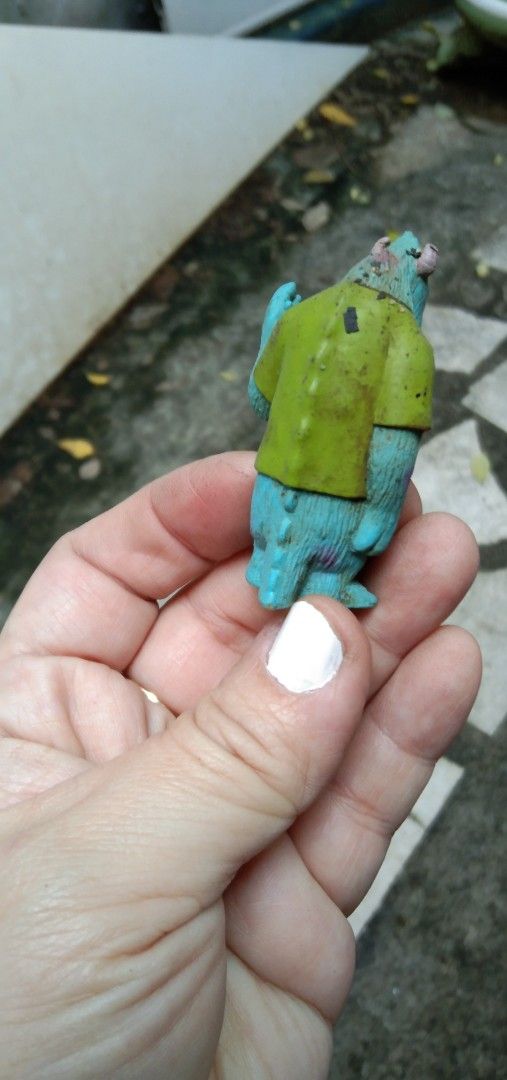 Skully figure (Category: Action & Battle Toys) located in Quezon City. Submitted by eidorableshop (Listing ID 1465844110, Image 2). Description: .