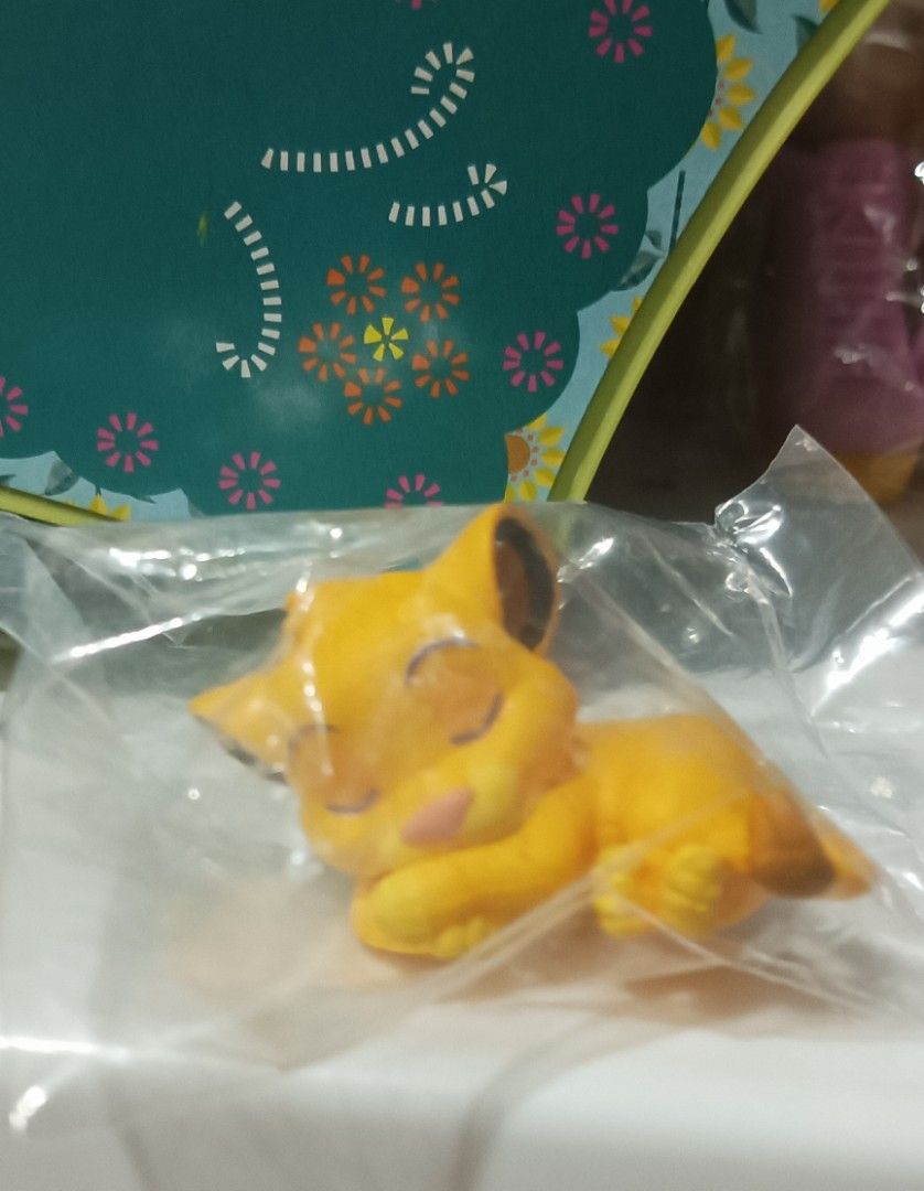 Sleepy Simba Disney mini's (Category: Other Merchandise) located in Tanay. Submitted by tojitoys32050 (Listing ID 1465949399, Image 1). Description: .