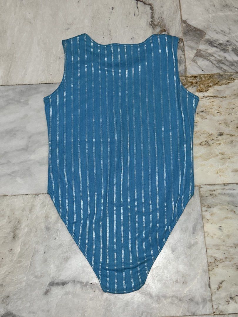 Sleeveless Swimwear Top (Category: Bikinis & Swimsuits) located in Calamba. Submitted by snopiko (Listing ID 1465840534, Image 2). Description: Mode of Payment: Gcash | Maribank | Maya Mode of Delivery: Lalamove | J&T 📍 Laguna pm for more details 🎀.