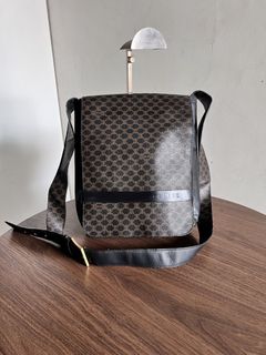 (Kategori: ) berada di . Dikirim oleh tasbrandedonly (ID iklan 1465835418, Gambar 1). Deskripsi: .