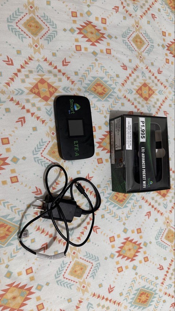 Smart Bro LTE Advanced Pocket Wifi (Category: Other Accessories) located in Cavite. Submitted by jaiose_705 (Listing ID 1465902236, Image 3). Description: Smart Bro LTE Advanced Pocket Wifi Inclusions: charger, box Nd pocket wifi Meet-up: SM Rosario or lbc but shipping fee will be shouldered by buyer.