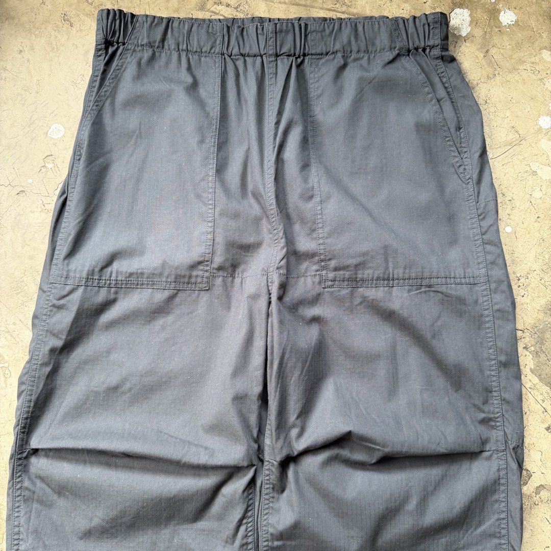 Snow Peak - Takibi Light Ripstop Easy Pants (Category: Trousers) located in Cavite. Submitted by 4118.ph (Listing ID 1465866714, Image 3). Description: Large 34-36 Excellent condition Waist 17” Length 41” Inseam 26” Leg opening 9.5”.