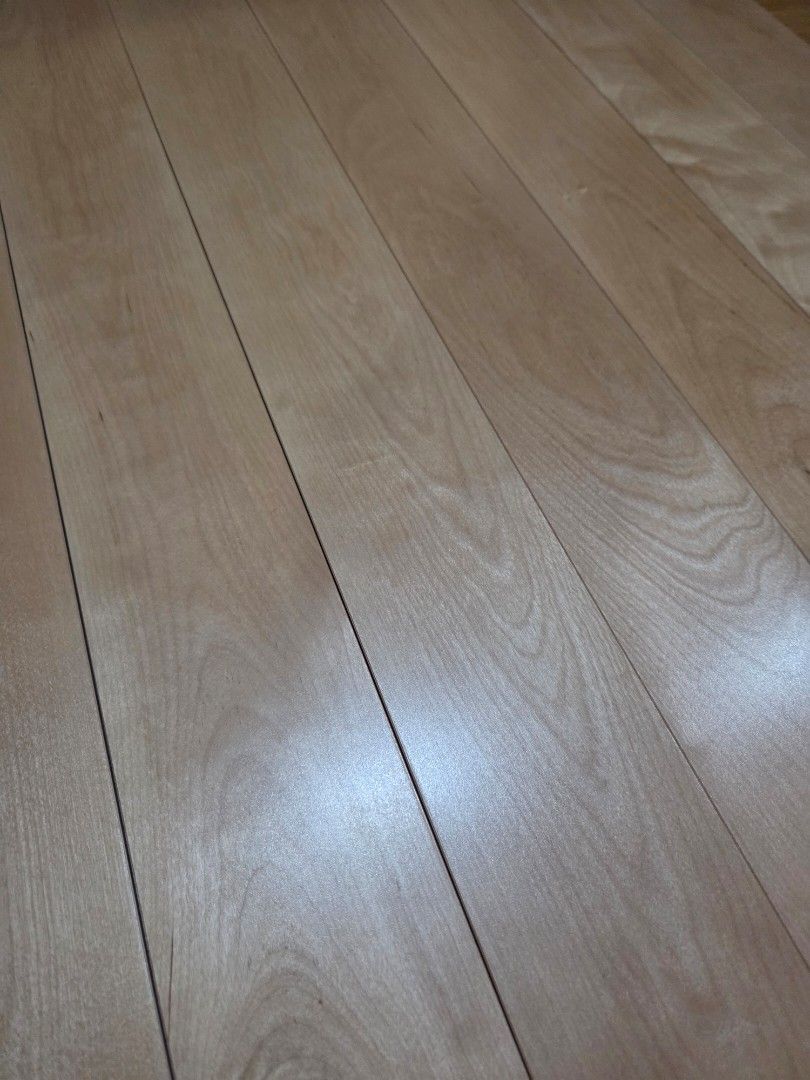 Solid Hardwood Flooring Natural AB Grade 900x90x18mm (Category: Carpets, Mats & Flooring) located in Manila. Submitted by manilafilmshop (Listing ID 1465764508, Image 2). Description: - Material: Solid hardwood flooring - Grade: AB grade with natural grain patterns - Color: Natural - Dimensions: 900mm x 90mm x 18mm per piece - Coverage: 0.81 square meters per box (10 pieces) - Weight: 9.5 kg per box - Condition: Brand new, still in original plast