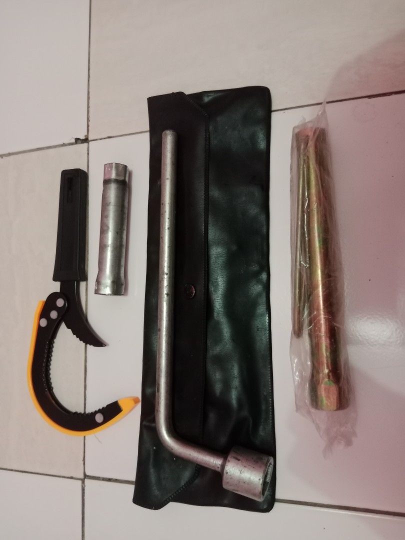 Spanar kancil (Category: Home Improvement Tools & Accessories) located in Kota Bharu. Submitted by popja1987 (Listing ID 1465910821, Image 1). Description: combo semua...khas untuk kereta kancil.atau sama saiz dengan nya.