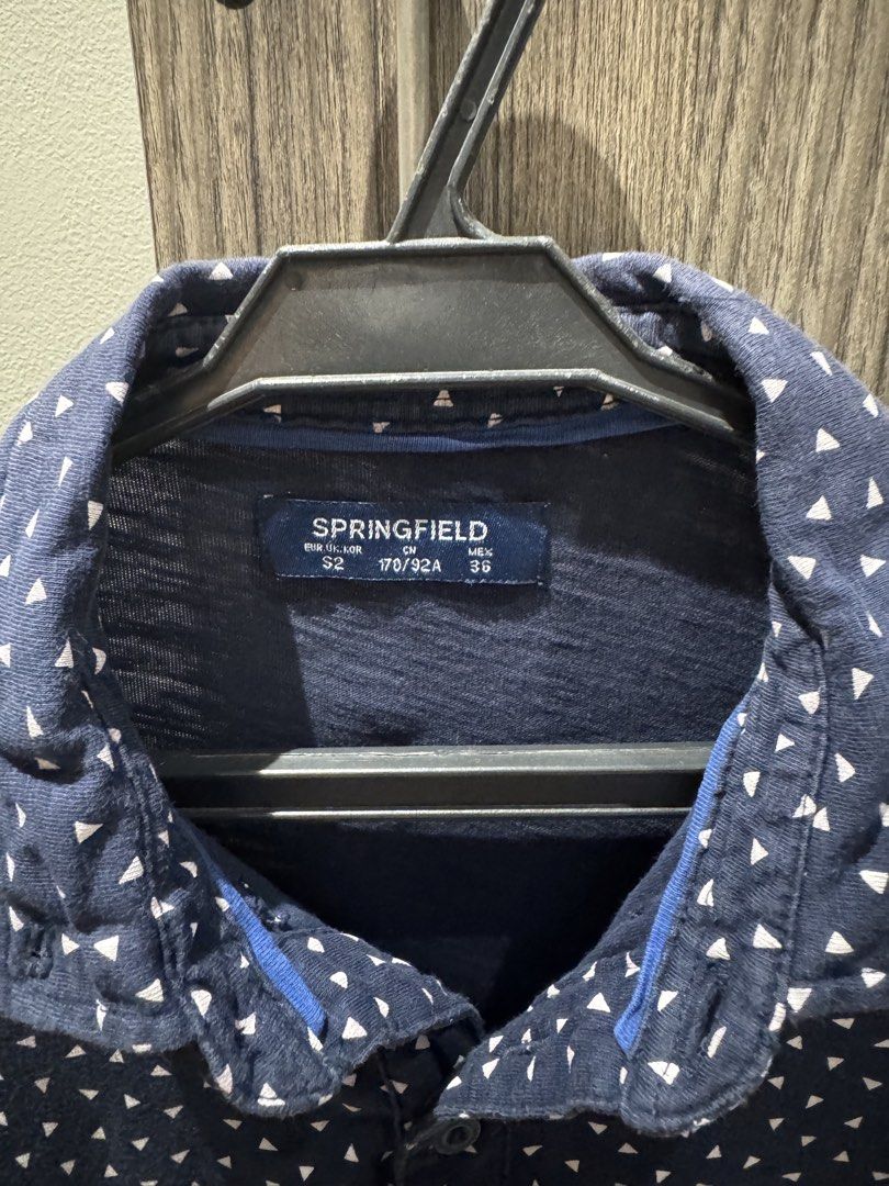Springfield Polo Shirt (Category: Formal Shirts) located in Mandaluyong City. Submitted by ryansls (Listing ID 1465938142, Image 2). Description: Original 100% Springfield Polo Shirt Size: XS Condition: 8.5/10.