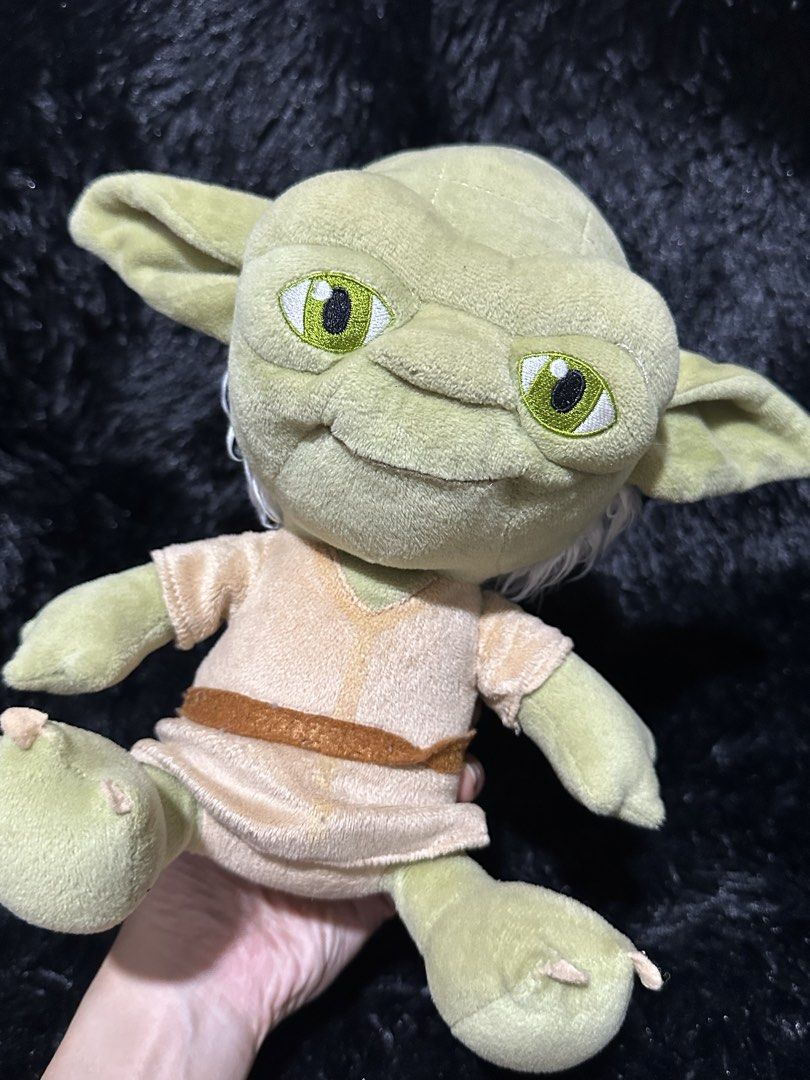 Star Wars stuff toys (Category: Announcements) located in Caloocan City. Submitted by rqueenluxuryph (Listing ID 1465781619, Image 2). Description: Stuff toys from star wars Declutter New po yan nakadisplay lang .
