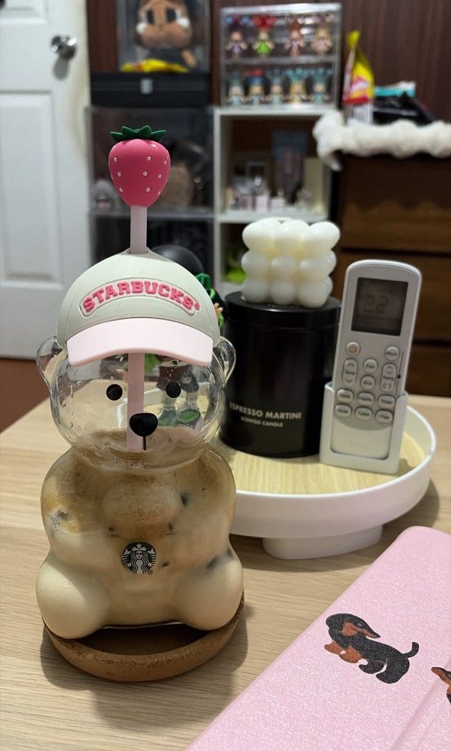 Starb*cks Bearista Glass cup (Category: Water Bottles & Tumblers) located in Paranaque City. Submitted by em.collection (Listing ID 1465817531, Image 1). Description: On hand 5 pcs left with box & paper bag perfect for personal or gift Loc: Valenzuela City.
