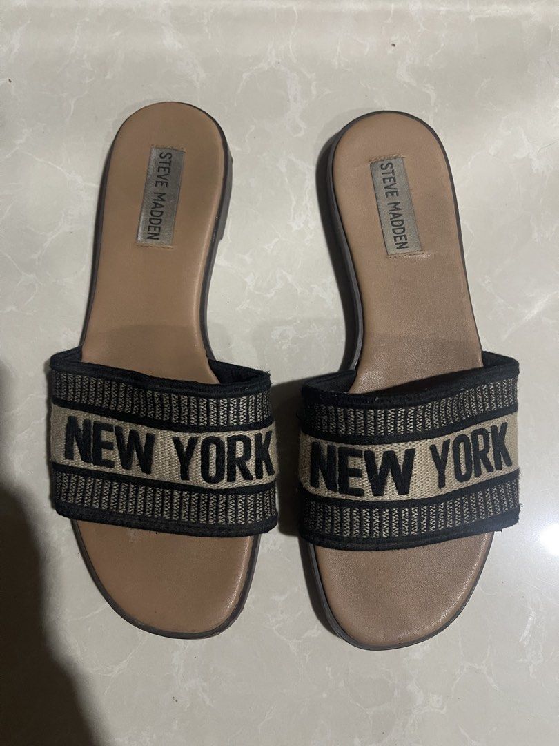 Steve Madden (Category: Flats & Sandals) located in Minglanilla. Submitted by mi_jin (Listing ID 1465856044, Image 1). Description: .