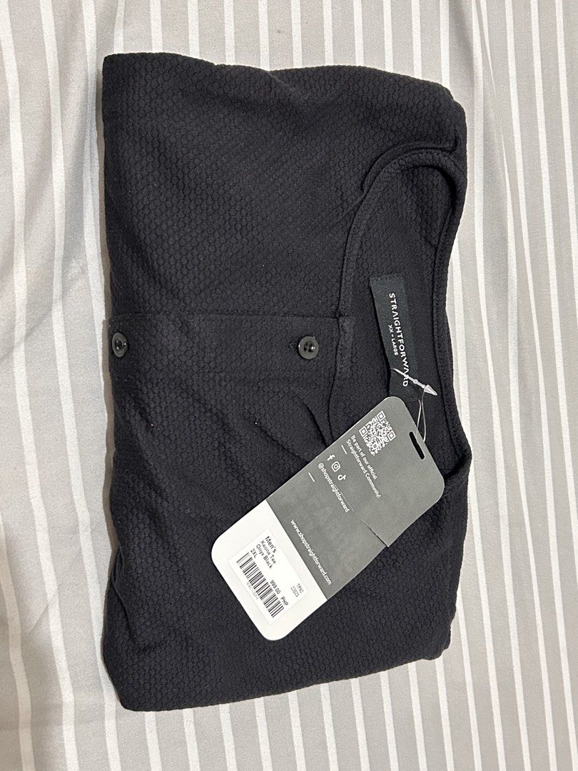 Straightforward Men's Keone Tee Onyx Black 2XL (Category: Tshirts & Polo Shirts ) located in Pasig City. Submitted by krishnasingh2020 (Listing ID 1465940885, Image 1). Description: .