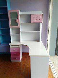 (Category: ) located in . Submitted by 2nd-furnitures1 (Listing ID 1465859399, Image 1). Description: .