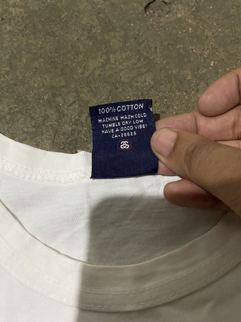 Stussy vintage tag 1990 (Category: Shirts) located in Manila. Submitted by zzztine (Listing ID 1465767123, Image 3). Description: MEDIUM.